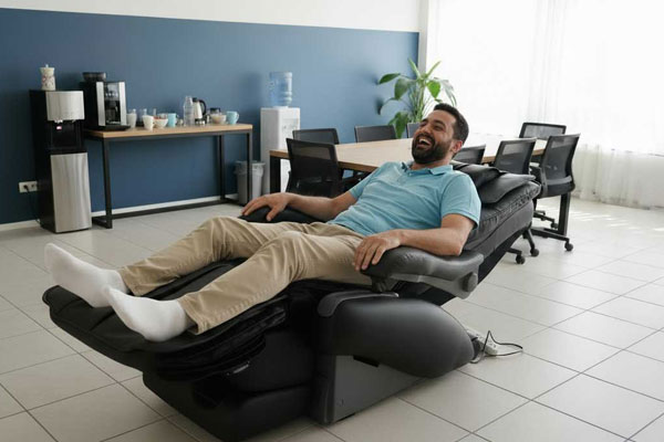 Professionelle Massagesessel für Unternehmen & Behörden Professionelle Massagesessel für Unternehmen & Behörden