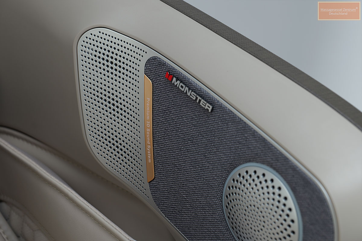 Alpha Techno-Massagesessel- AT 638 KI - Detailfoto von den soundstarken Monster-Bluetooth-Lautsprechern im Kopfbereich des Sessels.